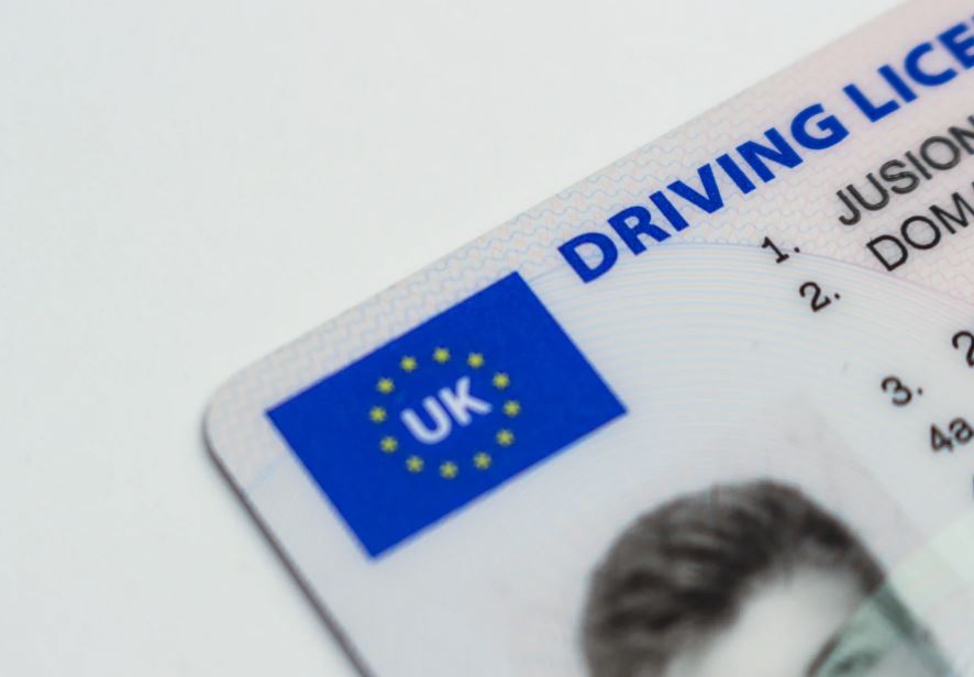 What Age Can You Drive in the UK? Important Driving Rules You Should Know